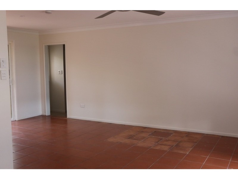 32 Kylee Crescent, Calliope QLD 4680