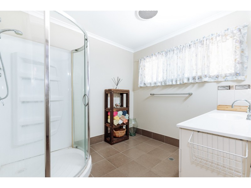 43 Chamberlain Road, Burua QLD 4680