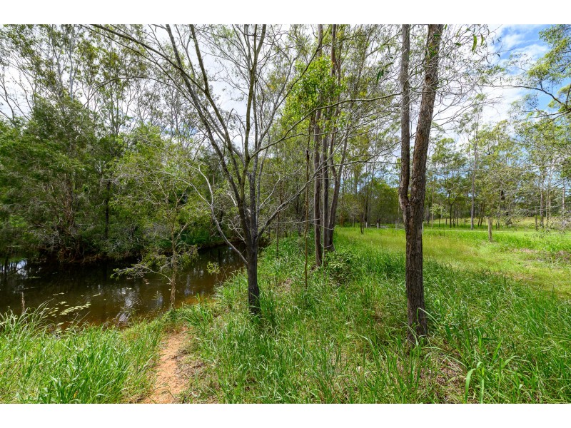 43 Chamberlain Road, Burua QLD 4680