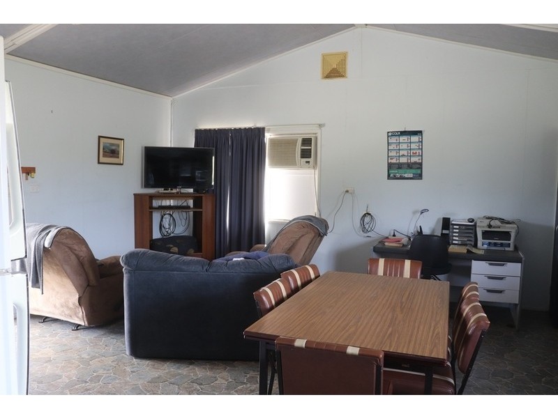 647 Racecourse Road, Calliope QLD 4680