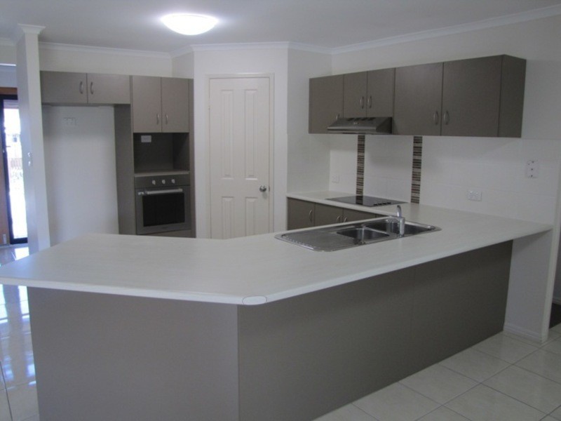 10 Sunpoint Way, Calliope QLD 4680