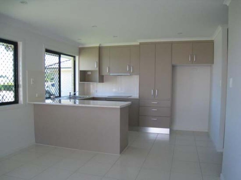Unit 2/9  Hannah Street, Calliope QLD 4680