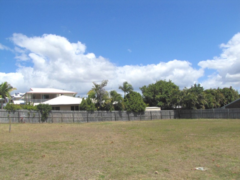 23 Caledon Street, Tannum Sands QLD 4680