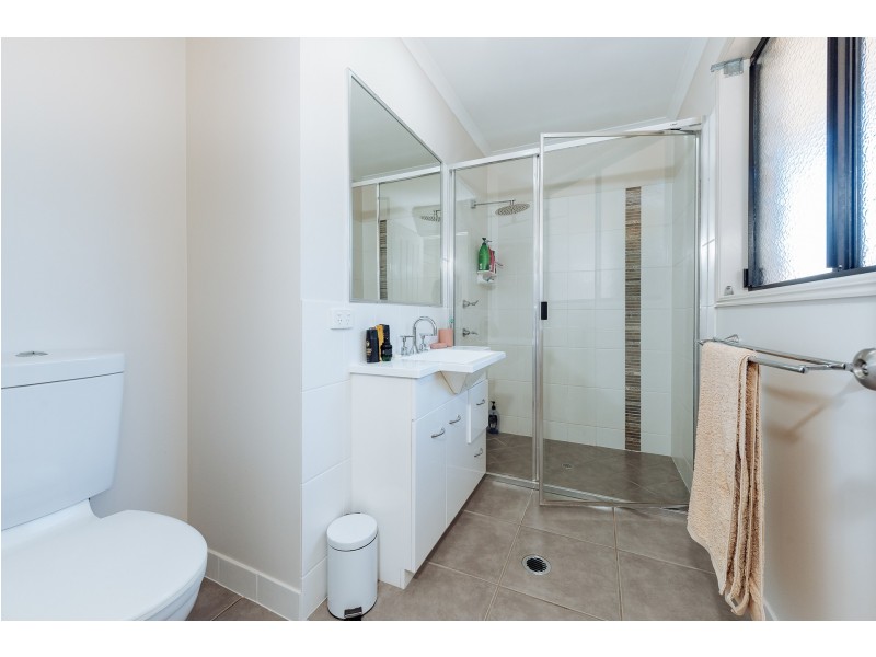 3 Carol Jones Place, Calliope QLD 4680