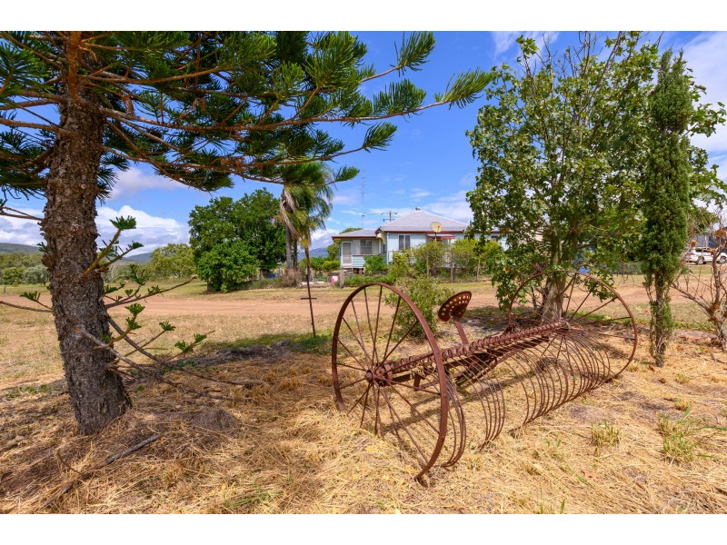 176 Mount Hector Road, Boyne Valley QLD 4680