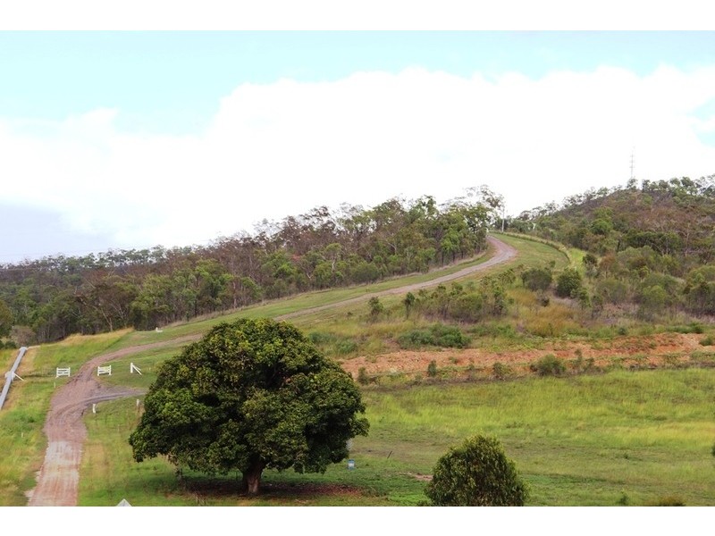 92 Meyer Road, O’connell QLD 4680