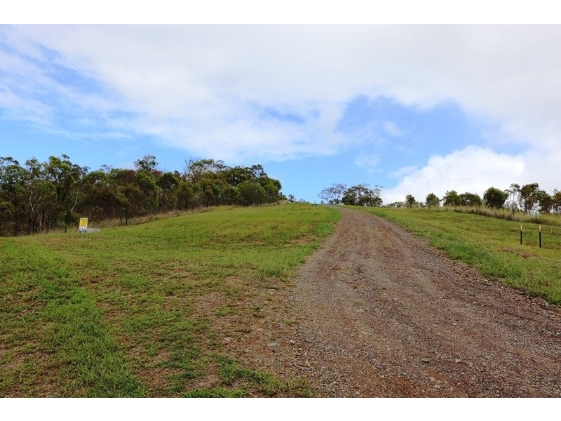 92 Meyer Road, O’connell QLD 4680