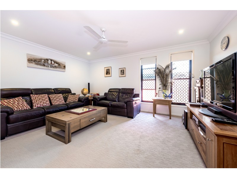 17 Beatle Parade, Calliope QLD 4680