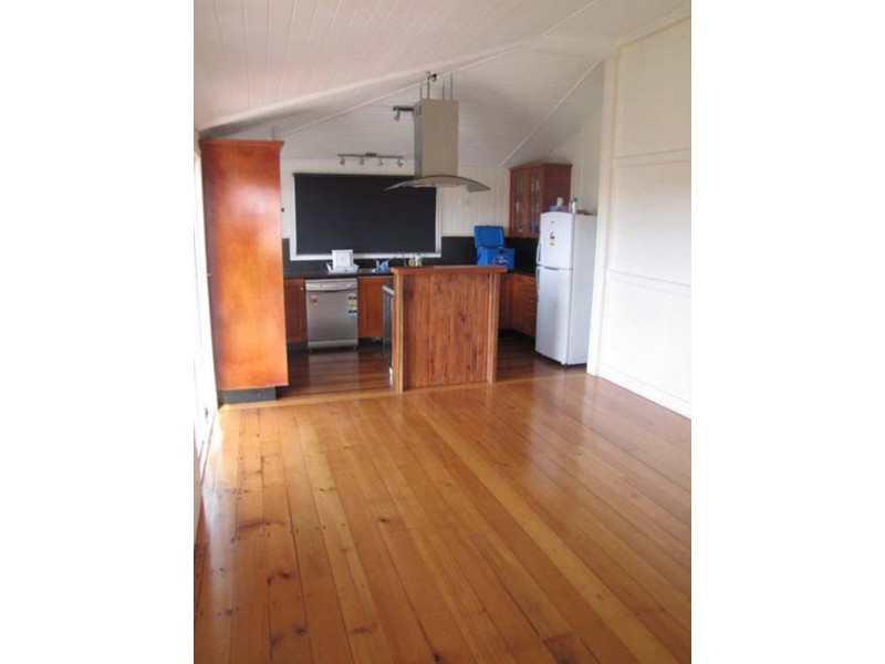 Boyne Island QLD 4680