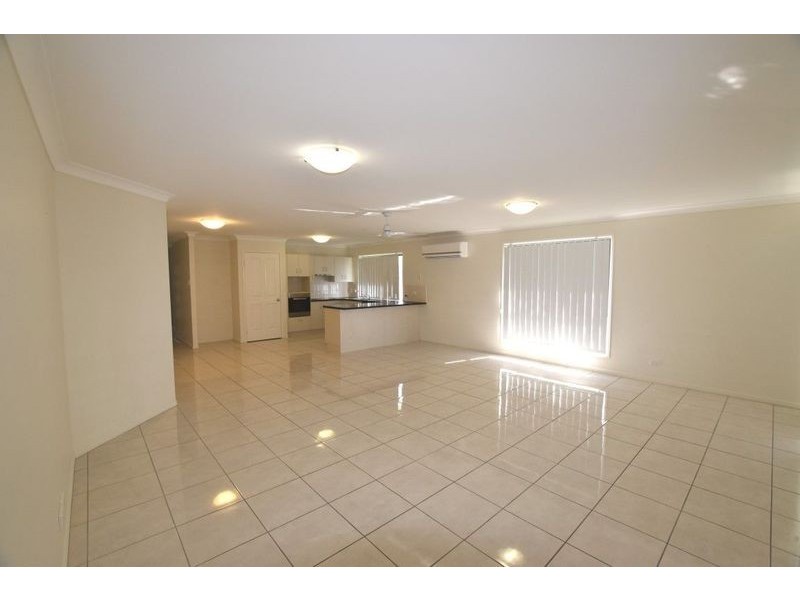 17 Sunpoint Way, Calliope QLD 4680