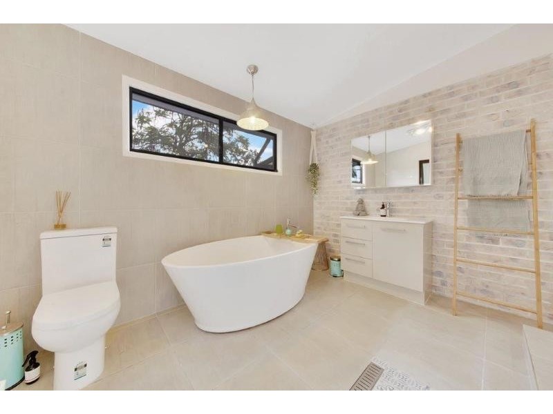 1 Welsh Street, Calliope QLD 4680