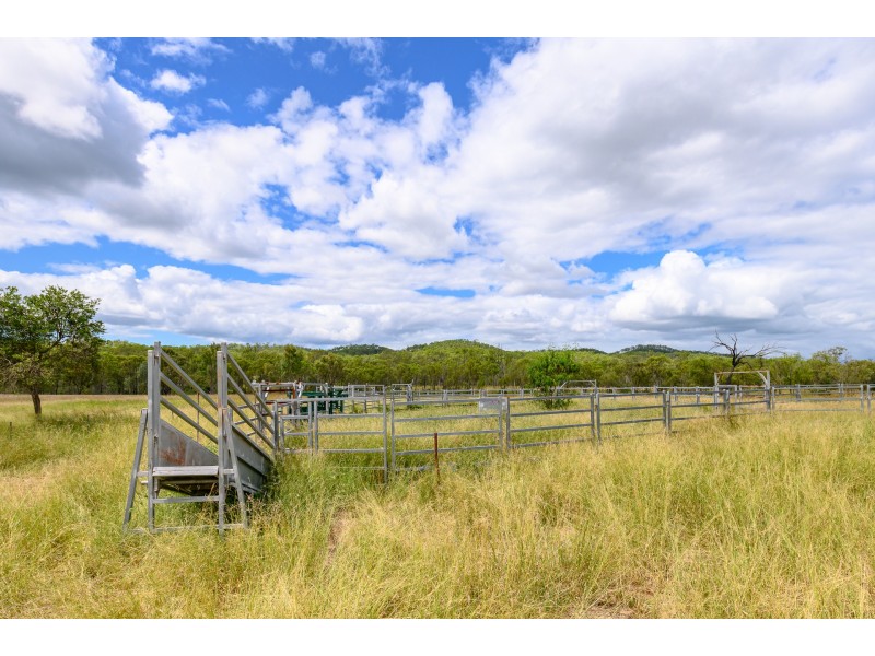 246 Nellie Simpson Road, Wooderson QLD 4680