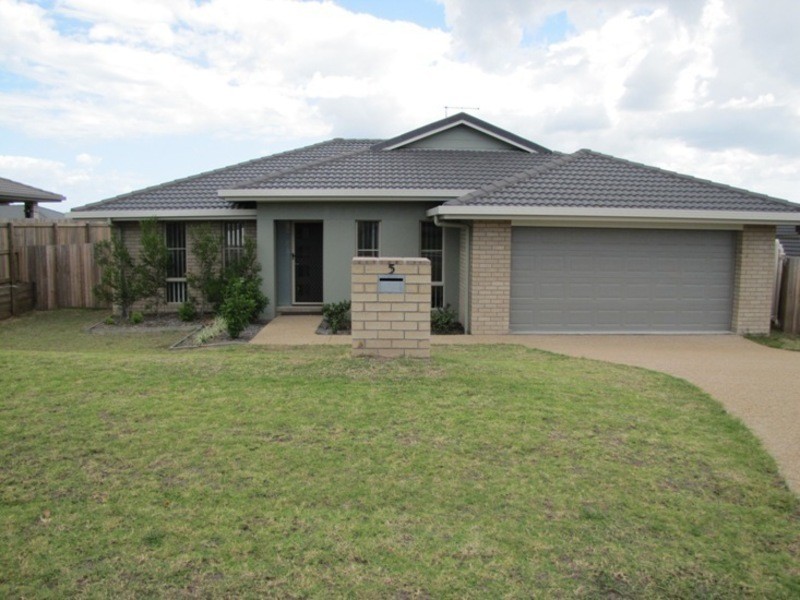 5 Canal Street, Calliope QLD 4680