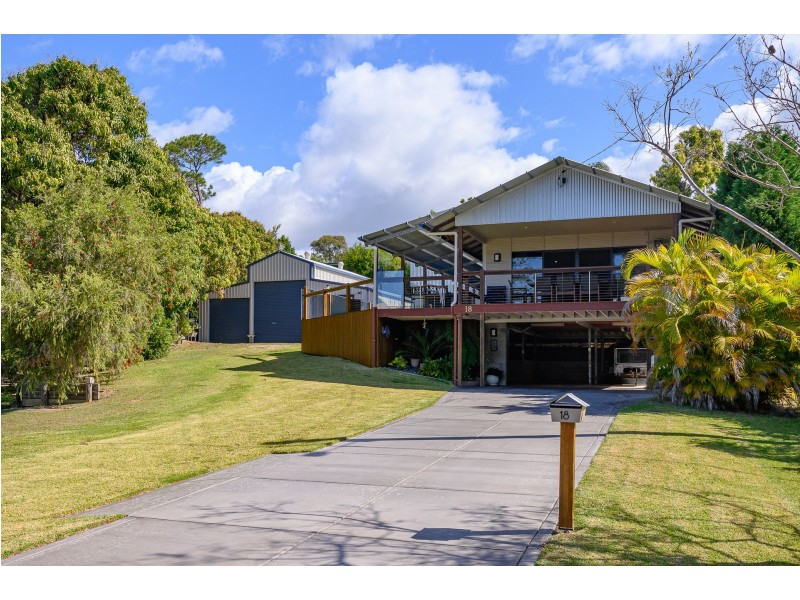18 Neptune Street, Tannum Sands QLD 4680