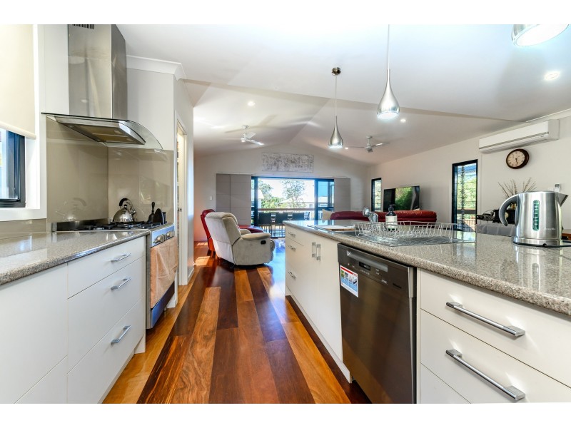 18 Neptune Street, Tannum Sands QLD 4680