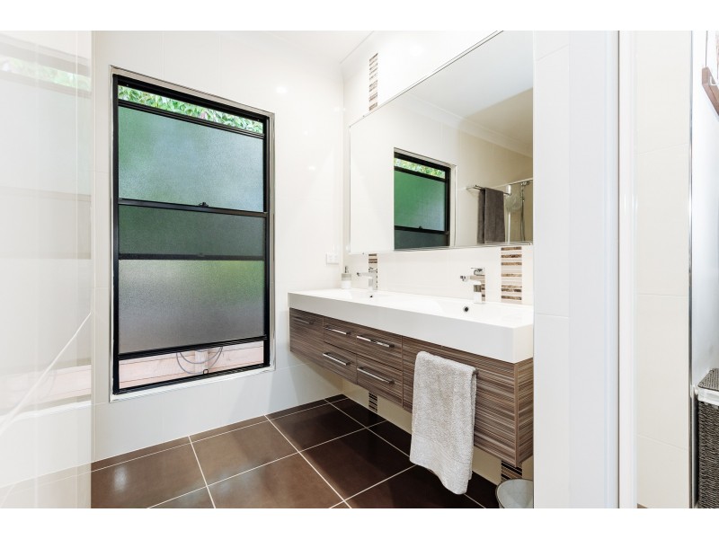 18 Neptune Street, Tannum Sands QLD 4680