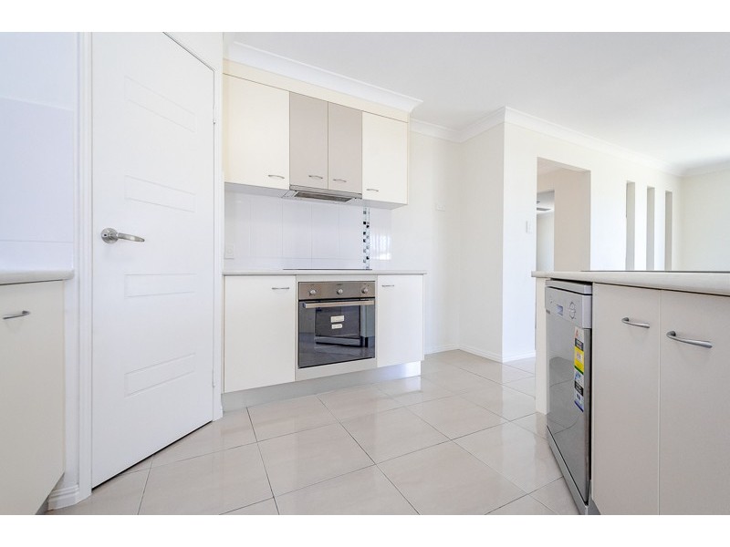 13 Beatle Parade, Calliope QLD 4680