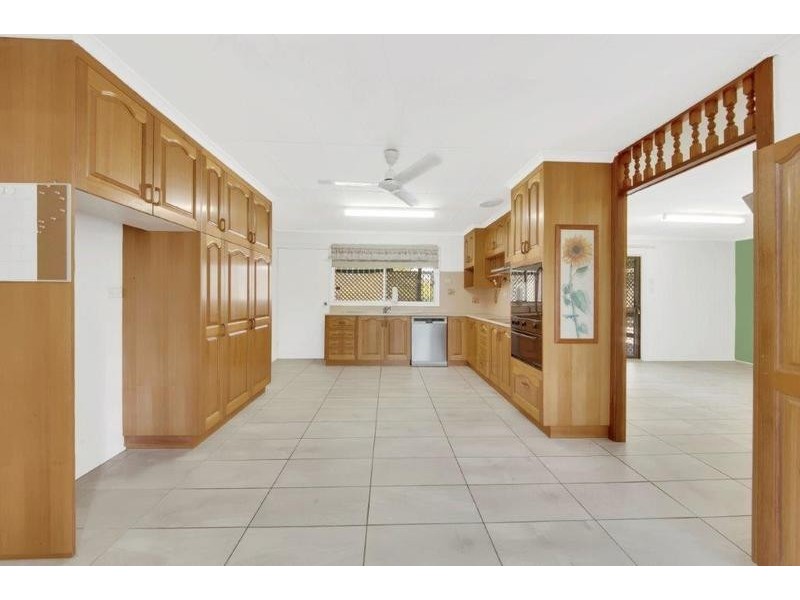 11 Aquarius Ave, Calliope QLD 4680
