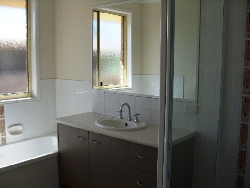 10 North Ridge Drive, Calliope QLD 4680