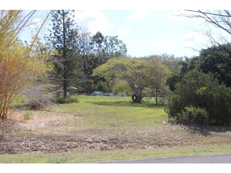 15 – 17 Pine Street, Boyne Valley QLD 4680