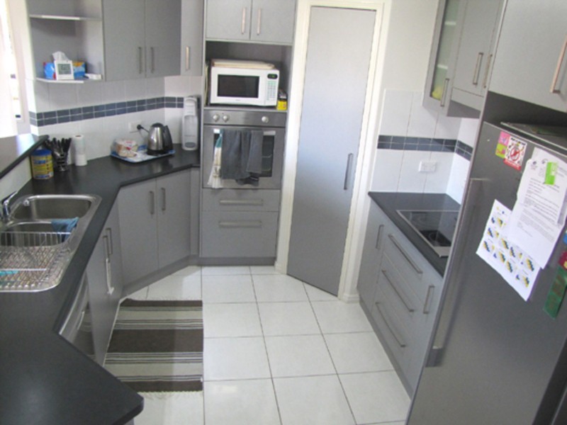 11 Hawkesbury Rd, Calliope QLD 4680