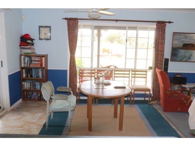2 Goodman Road, Mount Larcom QLD 4695