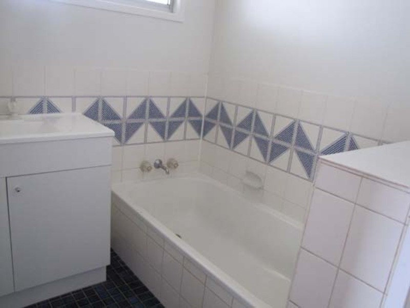 11 Morcom Street, Calliope QLD 4680