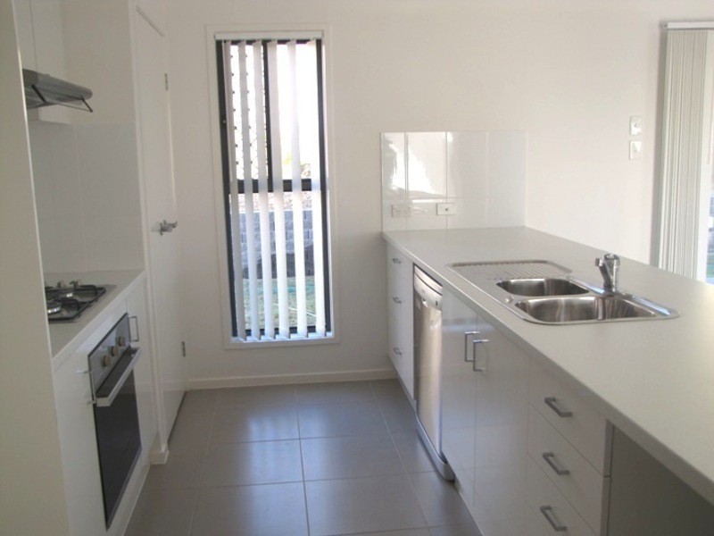 3 Lacey Close, Calliope QLD 4680