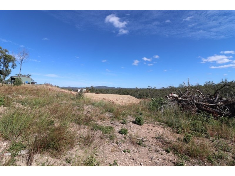 25 Riverview Drive, River Ranch QLD 4680