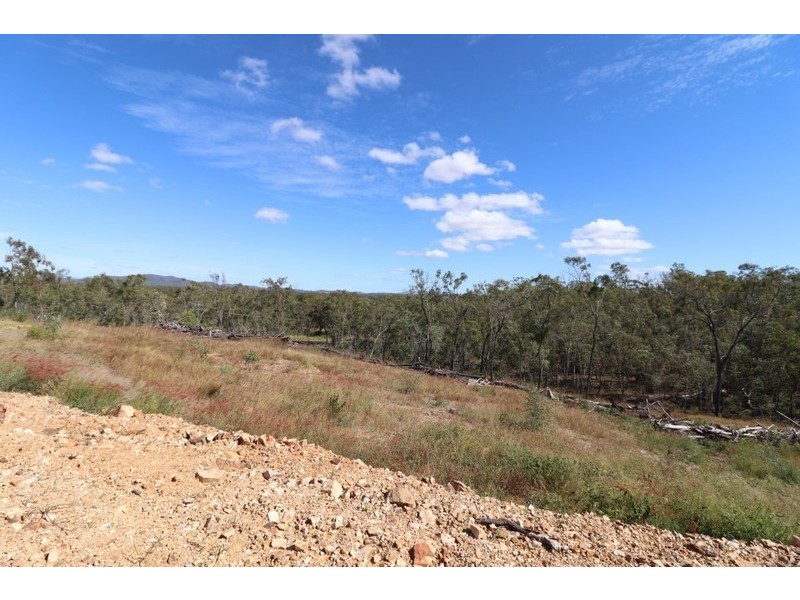 25 Riverview Drive, River Ranch QLD 4680