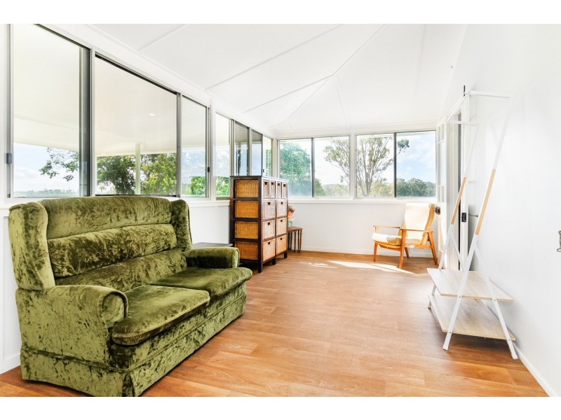 357 Marsh Road, Wooderson QLD 4680