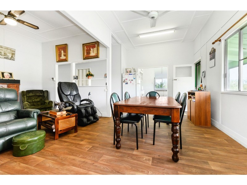 357 Marsh Road, Wooderson QLD 4680