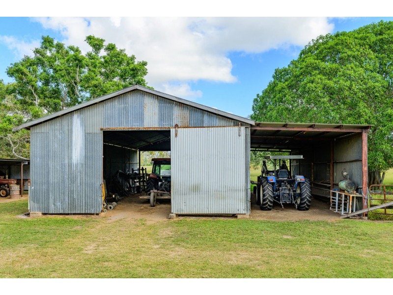 357 Marsh Road, Wooderson QLD 4680