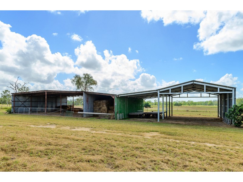 357 Marsh Road, Wooderson QLD 4680