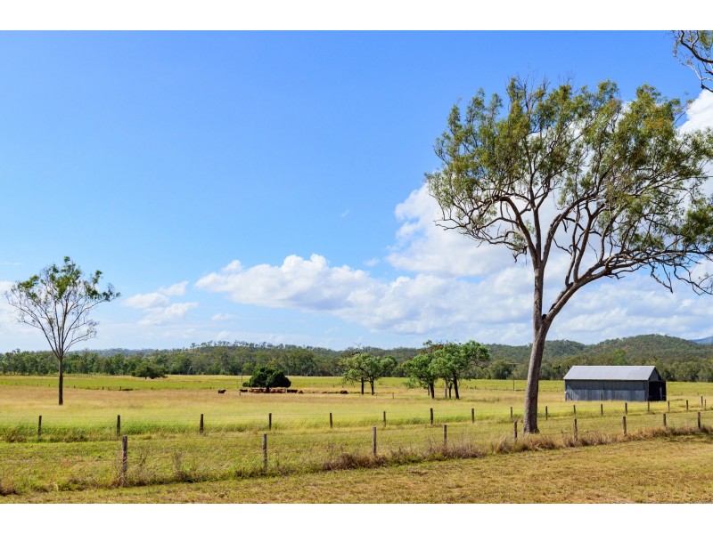 357 Marsh Road, Wooderson QLD 4680