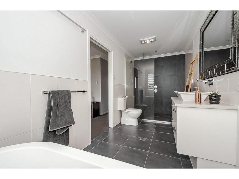 9 Barmundoo Bvld, Calliope QLD 4680