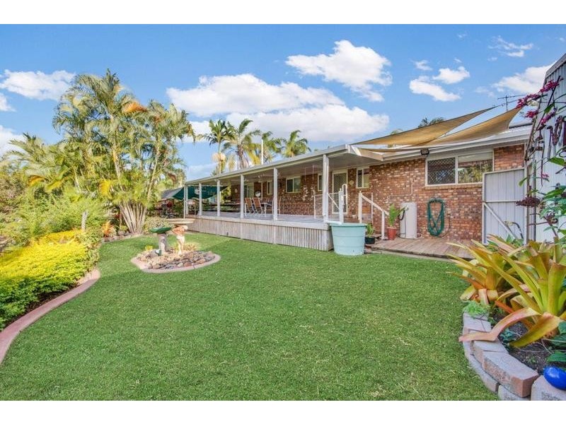 42 Helen Crescent, Wurdong Heights QLD 4680