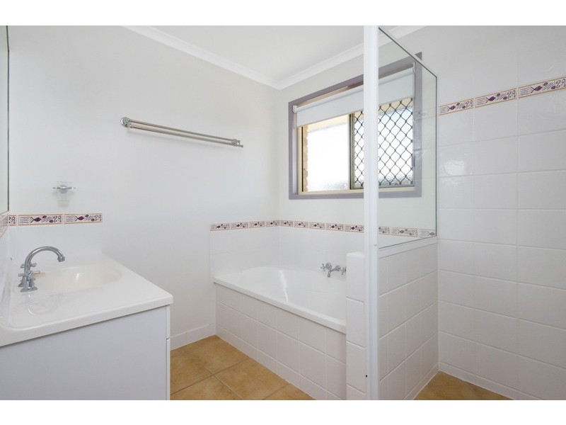 6 Lightning Street, Calliope QLD 4680