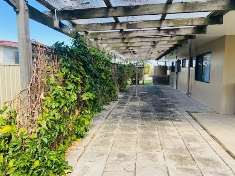 10 Katherine Road, Calliope QLD 4680