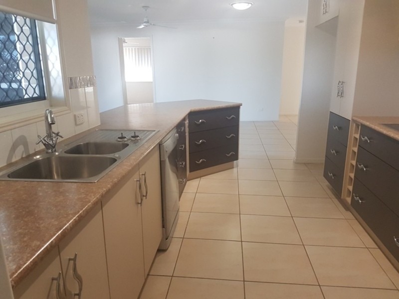 9 Central Avenue, Calliope QLD 4680