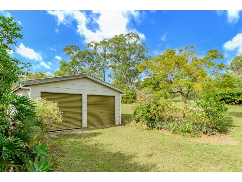 11 King George Street, Mount Larcom QLD 4695