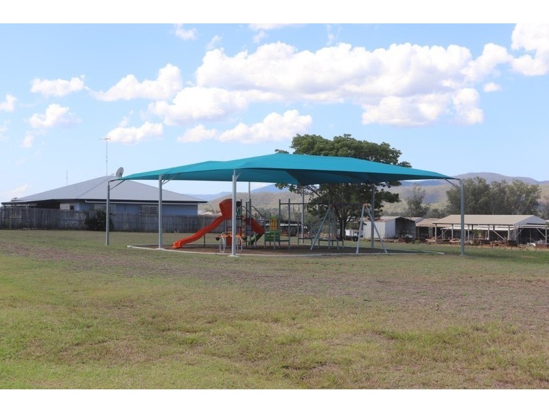 14 Pine Street, Boyne Valley QLD 4680