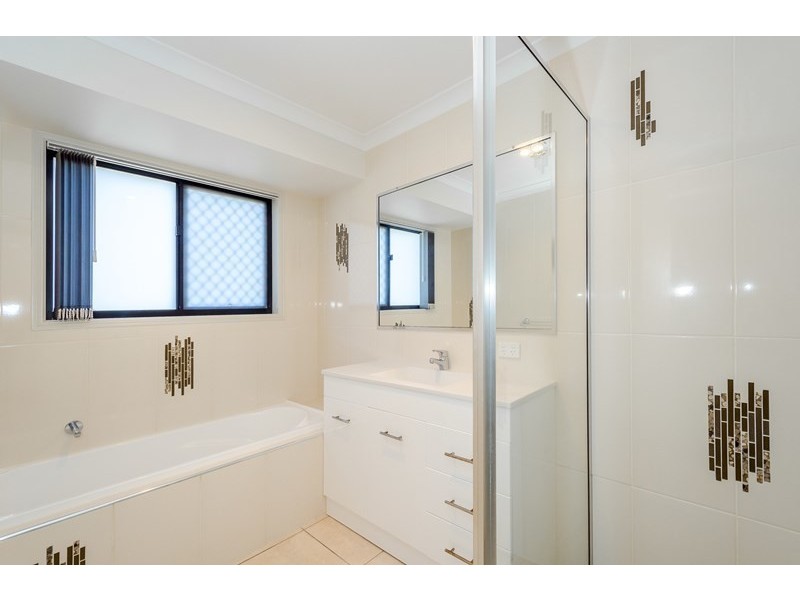 6 Ebony Close, Calliope QLD 4680