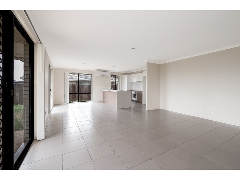 11 Fremont Street, Calliope QLD 4680