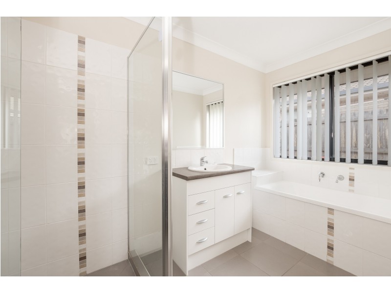 11 Fremont Street, Calliope QLD 4680