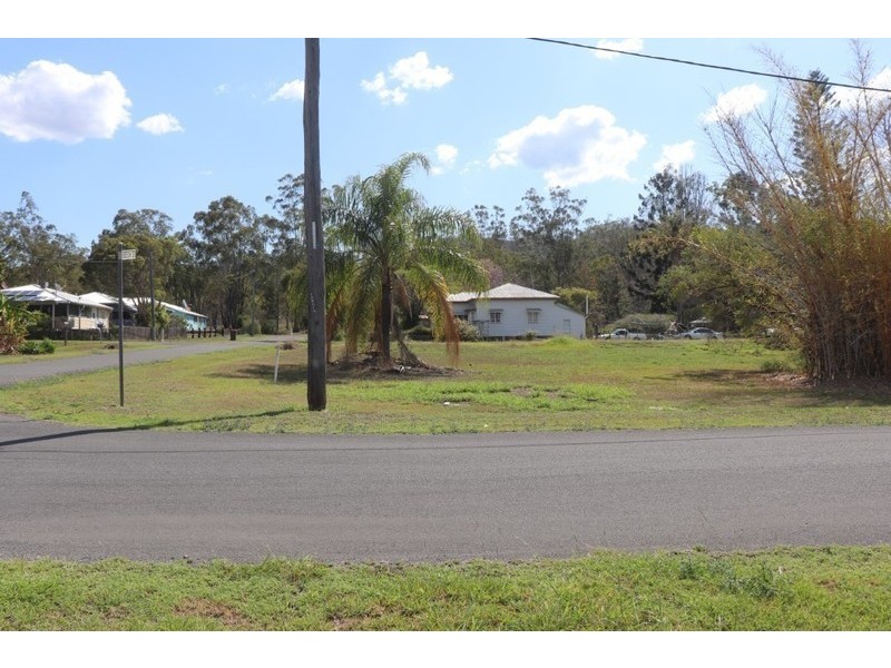 15 – 17 Pine Street, Boyne Valley QLD 4680