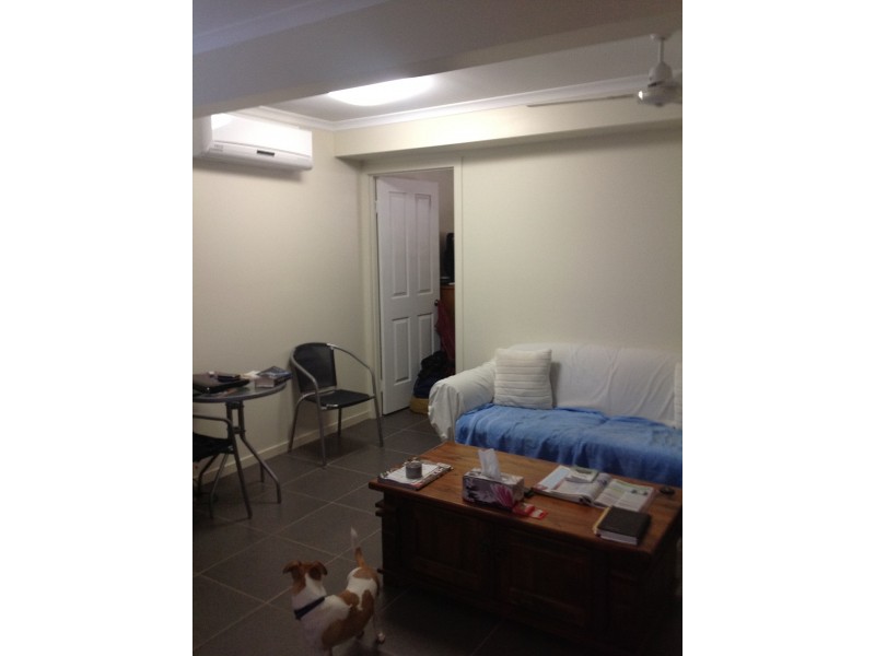 29 Raglan Street, Mount Larcom QLD 4695