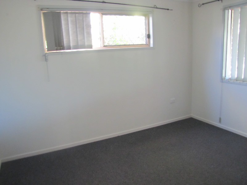 3 Ailsa Street, West Gladstone QLD 4680