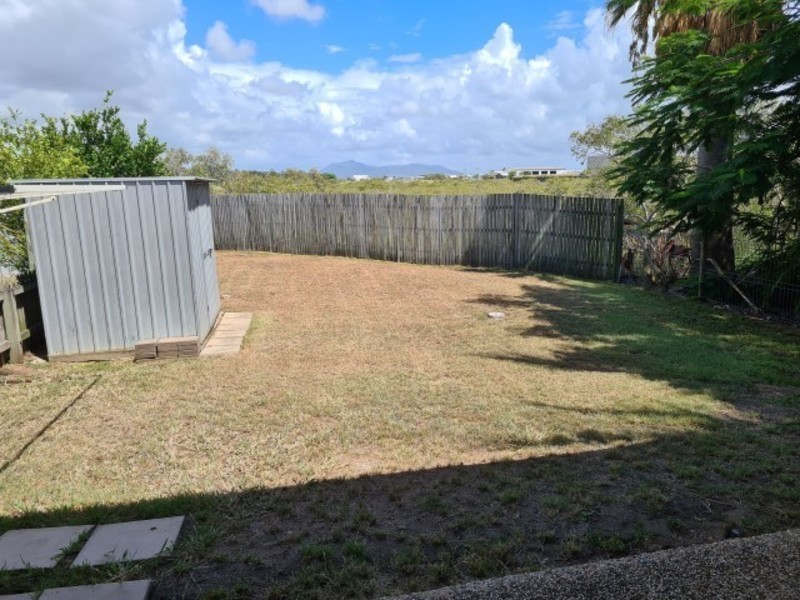 3 Ailsa Street, West Gladstone QLD 4680