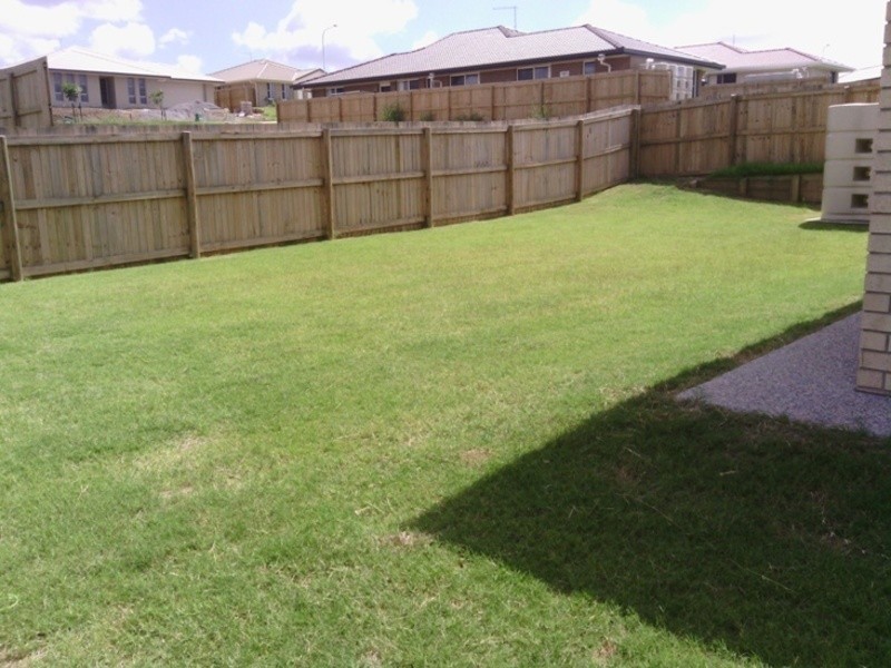 7 Abbey Place, Calliope QLD 4680